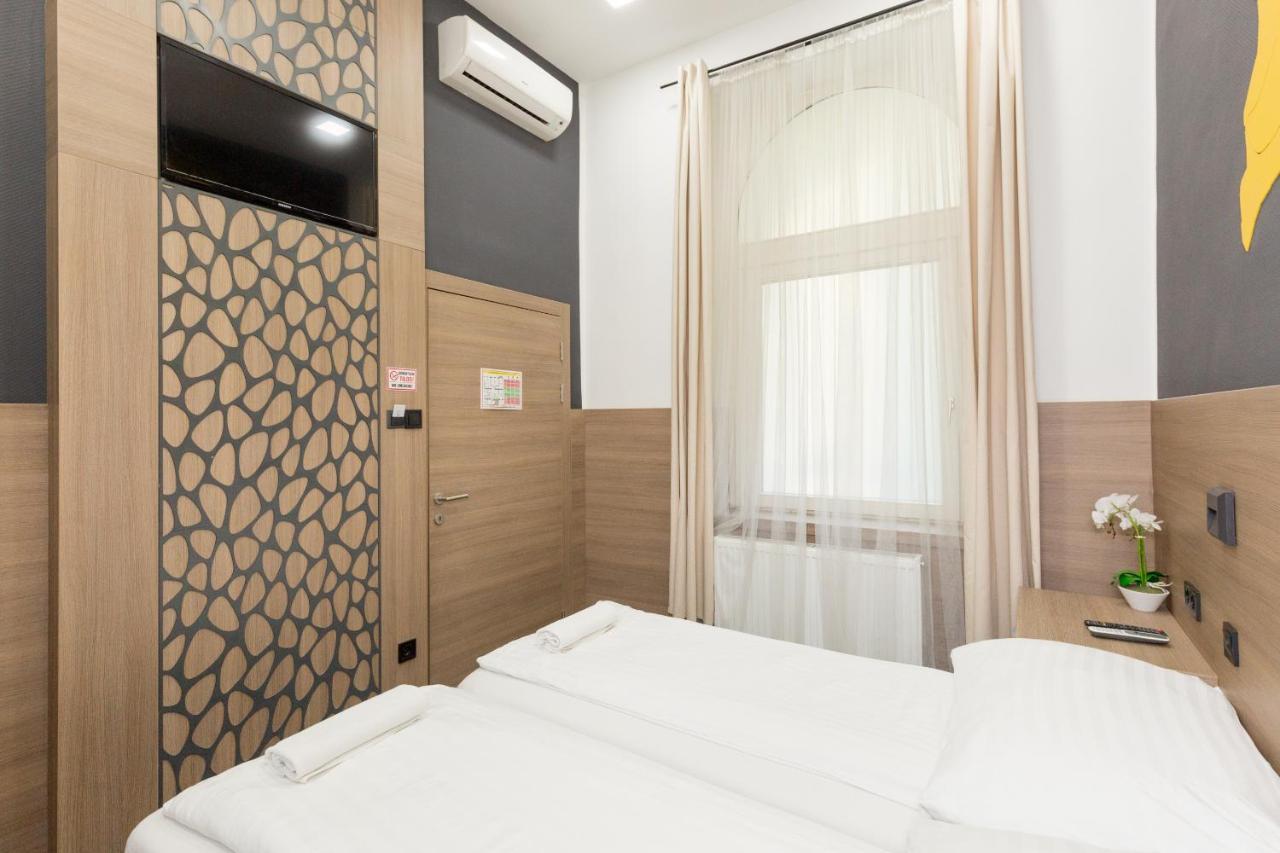 E14 Design Hostel Budapest Eksteriør bilde