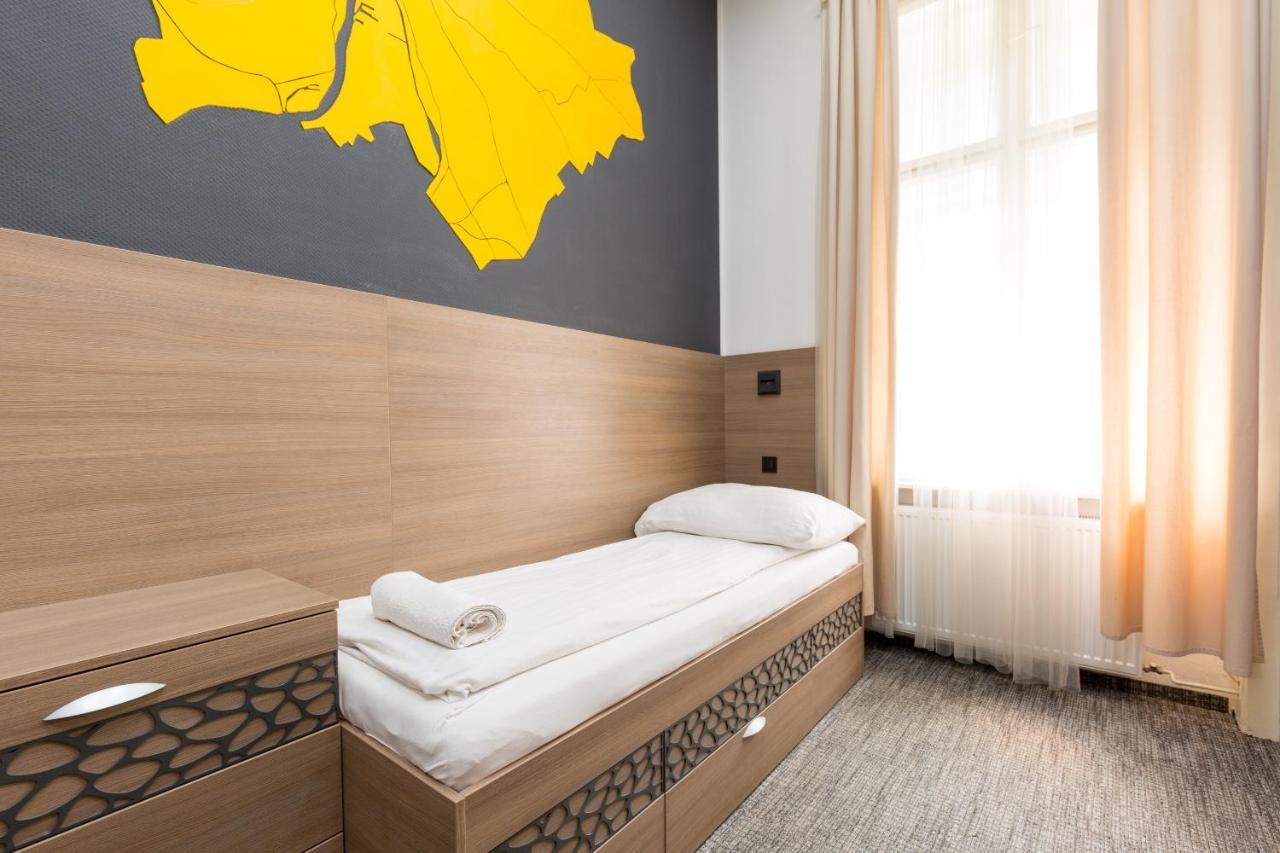 E14 Design Hostel Budapest Eksteriør bilde